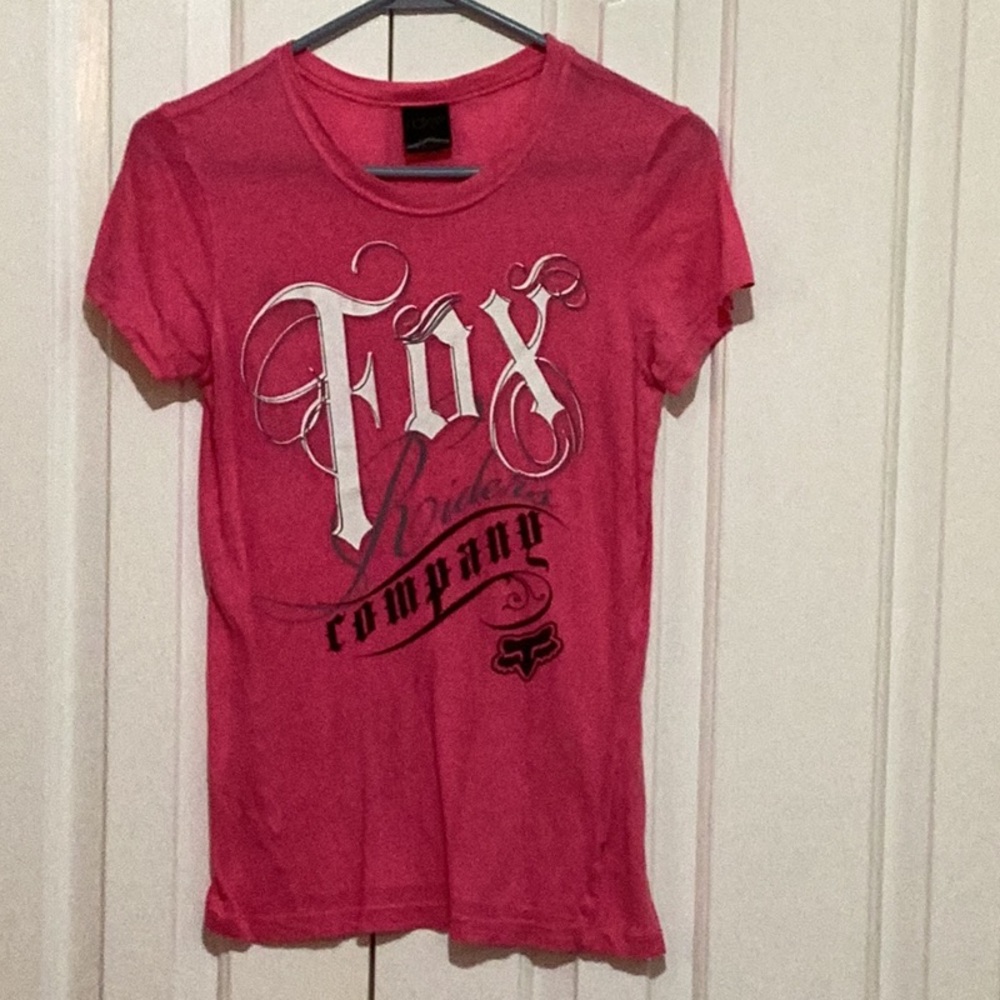 Fox Pink Graphic Tee with Logo